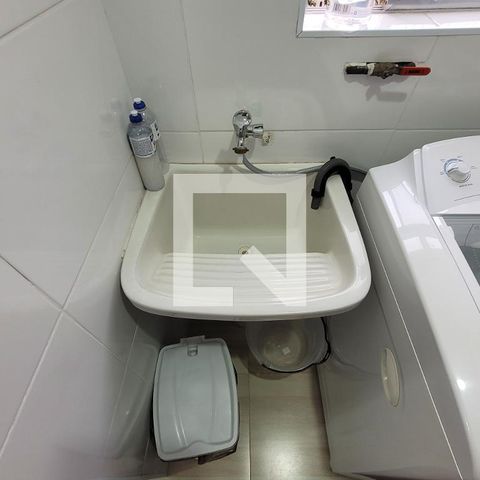 Apartamento à venda com 62m², 3 quartos e 1 vaga Apartamento à venda com 62m², 3 quartos e 1 vagaDetalhe da area de serviço