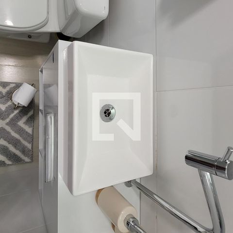 Apartamento à venda com 62m², 3 quartos e 1 vaga Apartamento à venda com 62m², 3 quartos e 1 vagaBanheiro