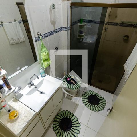 Casa à venda com 88m², 2 quartos e 2 vagasBanheiro