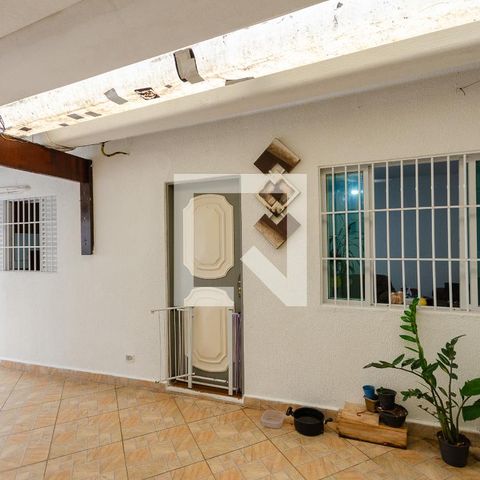 Casa à venda com 88m², 2 quartos e 2 vagasGaragem