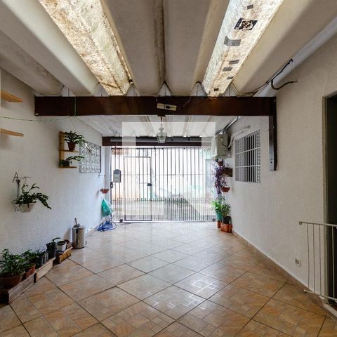 Casa à venda com 88m², 2 quartos e 2 vagasGaragem