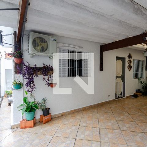 Casa à venda com 88m², 2 quartos e 2 vagasGaragem