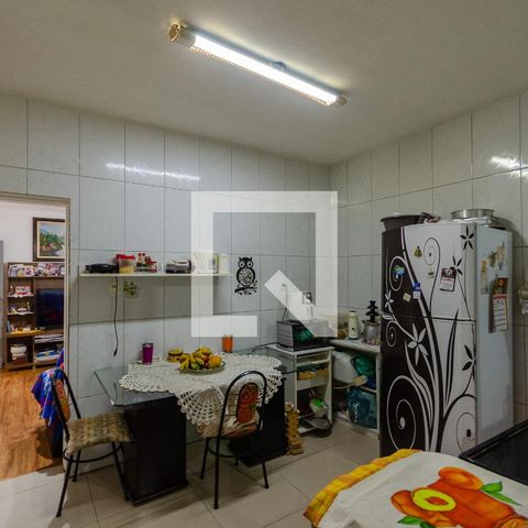 Casa à venda com 88m², 2 quartos e 2 vagasCozinha