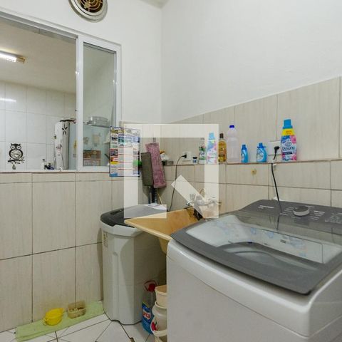 Casa à venda com 88m², 2 quartos e 2 vagasÁrea de Serviço