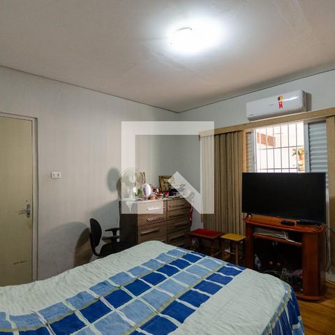 Casa à venda com 88m², 2 quartos e 2 vagasQuarto 1 