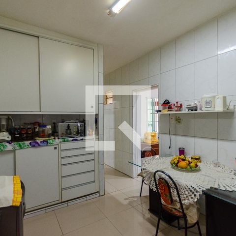 Casa à venda com 88m², 2 quartos e 2 vagasCozinha
