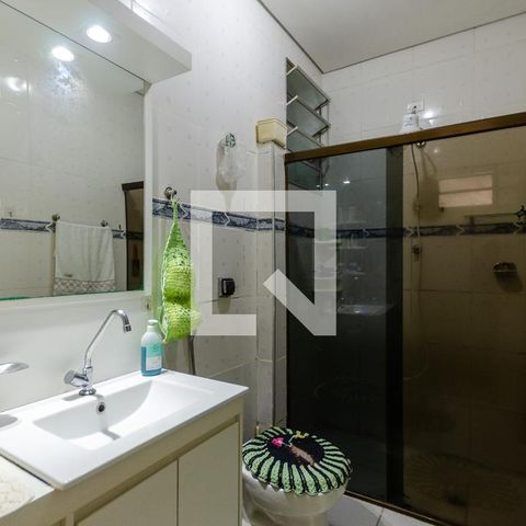 Casa à venda com 88m², 2 quartos e 2 vagasBanheiro