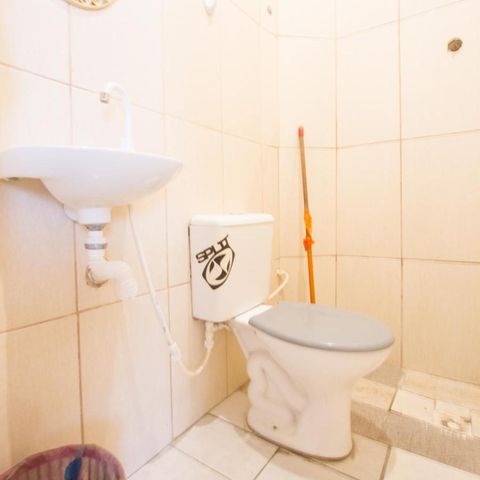 Casa à venda com 82m², 2 quartos e 1 vagaBanheiro de Serviço