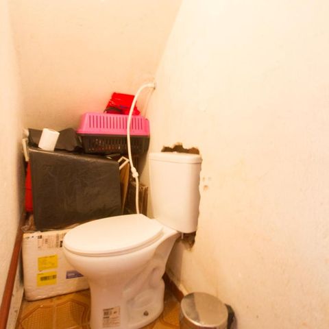Casa à venda com 82m², 2 quartos e 1 vagaLavabo