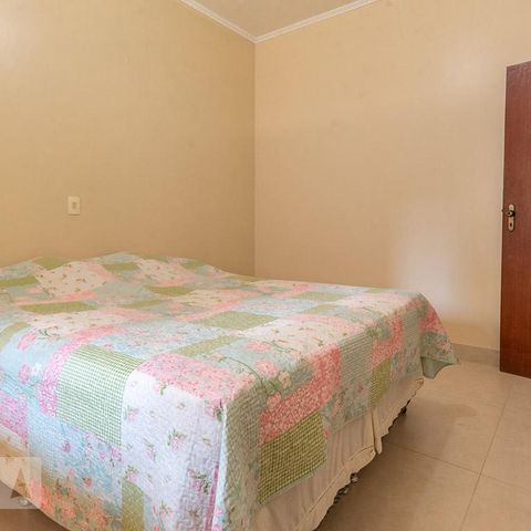 Casa para alugar com 240m², 4 quartos e 3 vagas Casa para alugar com 240m², 4 quartos e 3 vagasQuarto 2
