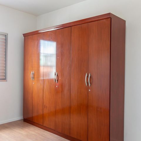 Casa à venda com 270m², 3 quartos e 3 vagas Casa à venda com 270m², 3 quartos e 3 vagasQuarto 1
