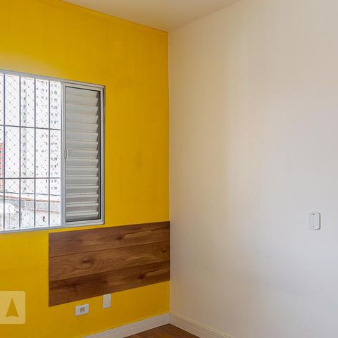 Casa à venda com 270m², 3 quartos e 3 vagas Casa à venda com 270m², 3 quartos e 3 vagasQuarto 2