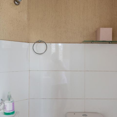 Casa à venda com 270m², 3 quartos e 3 vagas Casa à venda com 270m², 3 quartos e 3 vagasBanheiro de Serviço