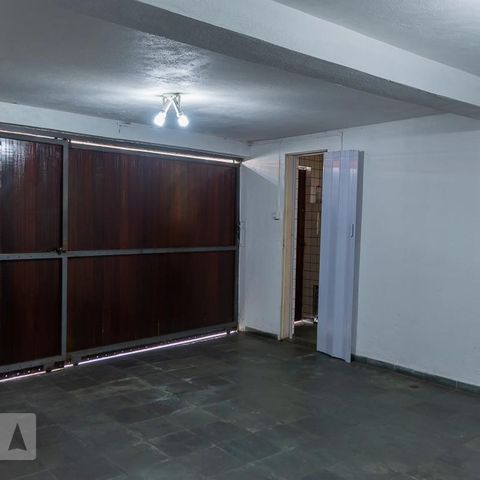 Casa à venda com 270m², 3 quartos e 3 vagas Casa à venda com 270m², 3 quartos e 3 vagasGaragem