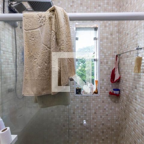 Casa à venda com 170m², 3 quartos e 2 vagasBanheiro da Suíte