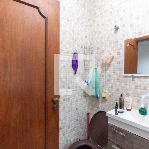 Casa à venda com 170m², 3 quartos e 2 vagasBanheiro da Suíte