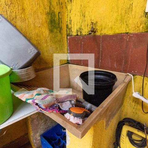 Casa à venda com 170m², 3 quartos e 2 vagasLavanderia