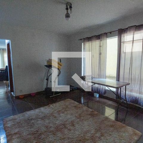 Casa à venda com 170m², 3 quartos e 2 vagasCopa