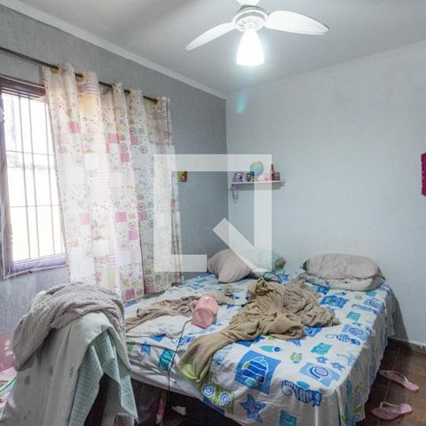 Casa à venda com 170m², 3 quartos e 2 vagasQuarto 1