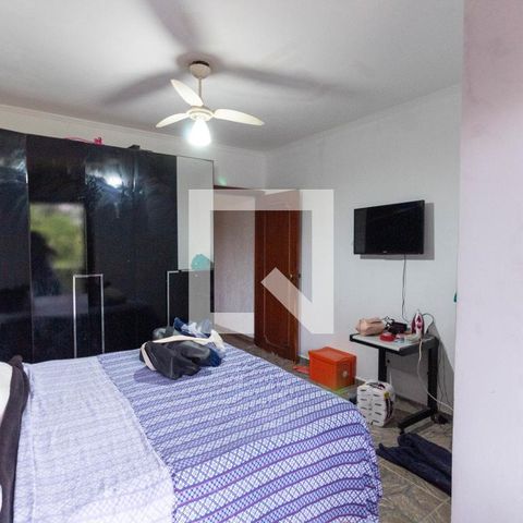 Casa à venda com 170m², 3 quartos e 2 vagasQuarto Suíte