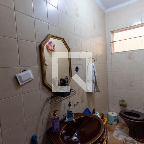 Casa à venda com 170m², 3 quartos e 2 vagasLavabo