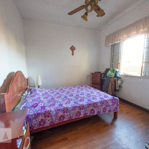 Casa à venda com 144m², 3 quartos e 2 vagasQuarto 2