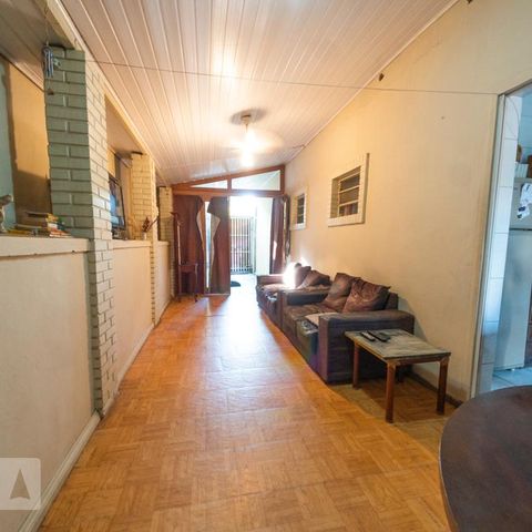 Casa à venda com 144m², 3 quartos e 2 vagasSala