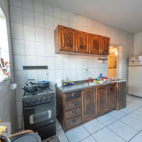 Casa à venda com 144m², 3 quartos e 2 vagasCozinha
