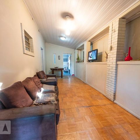 Casa à venda com 144m², 3 quartos e 2 vagasSala