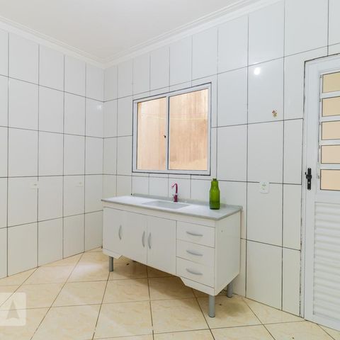Casa de condomínio à venda com 66m², 2 quartos e 1 vagaCozinha