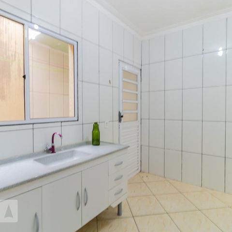 Casa de condomínio à venda com 66m², 2 quartos e 1 vagaCozinha
