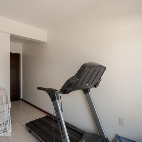 Casa para alugar com 280m², 3 quartos e 2 vagasQuarto 2