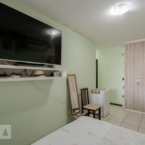 Casa para alugar com 280m², 3 quartos e 2 vagasSuíte