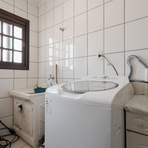 Casa para alugar com 280m², 3 quartos e 2 vagasÁrea de Serviço