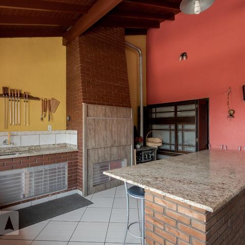 Casa para alugar com 280m², 3 quartos e 2 vagasEspaço Gourmet