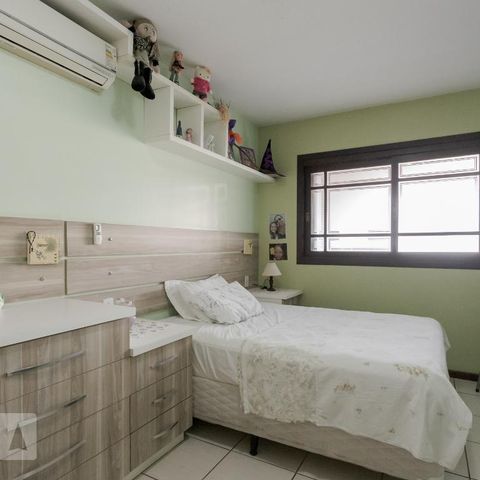 Casa para alugar com 280m², 3 quartos e 2 vagasSuíte