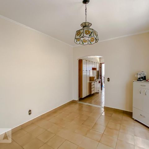 Casa à venda com 165m², 3 quartos e 2 vagasCozinha