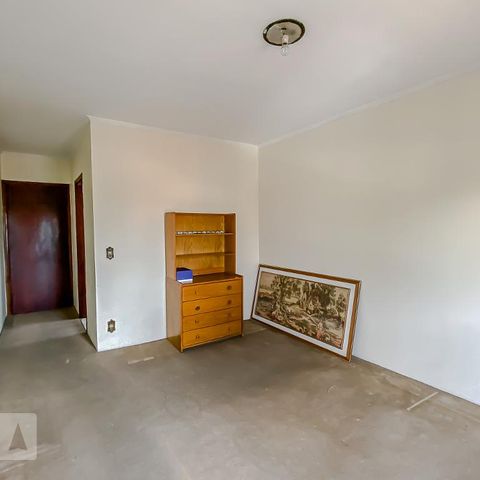 Casa à venda com 165m², 3 quartos e 2 vagasSuite