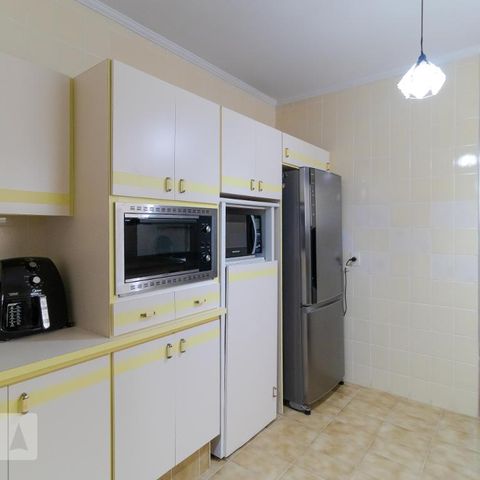 Apartamento à venda com 192m², 4 quartos e 4 vagasCozinha