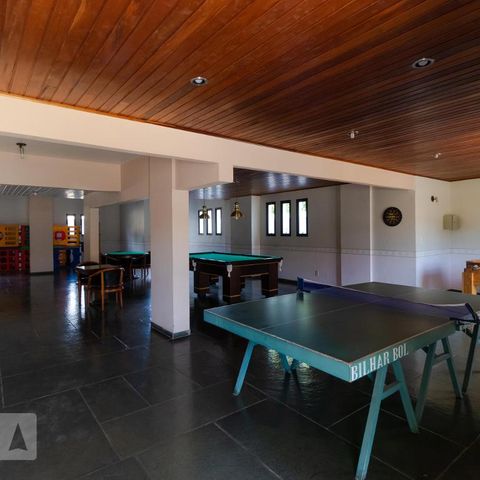 Apartamento à venda com 192m², 4 quartos e 4 vagasÁrea comum - Salão de Jogos