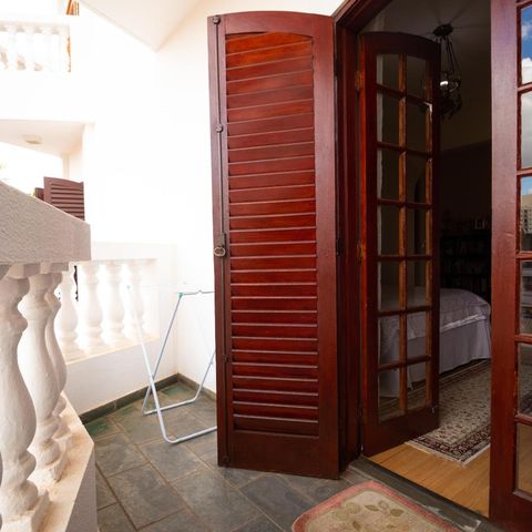 Apartamento à venda com 192m², 4 quartos e 4 vagasSacada da Suíte 02