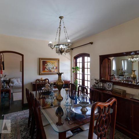 Apartamento à venda com 192m², 4 quartos e 4 vagasSalas