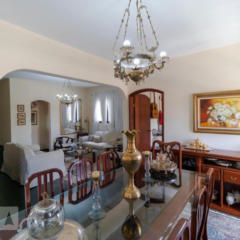 Apartamento à venda com 192m², 4 quartos e 4 vagasSalas