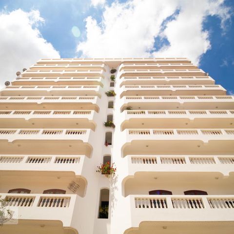 Apartamento à venda com 192m², 4 quartos e 4 vagasFachada