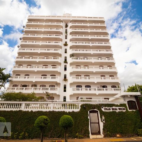 Apartamento à venda com 192m², 4 quartos e 4 vagasFachada