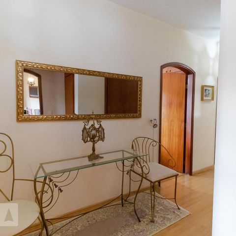Apartamento à venda com 192m², 4 quartos e 4 vagasCorredor