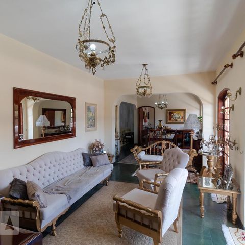 Apartamento à venda com 192m², 4 quartos e 4 vagasSalas