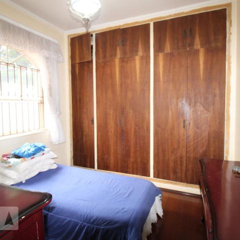 Casa para alugar com 250m², 5 quartos e 4 vagasQuarto 1