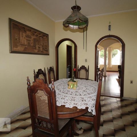 Casa para alugar com 250m², 5 quartos e 4 vagasSala de Jantar