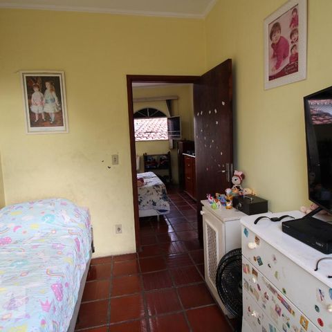 Casa para alugar com 250m², 5 quartos e 4 vagasQuarto 2 (piso superior)